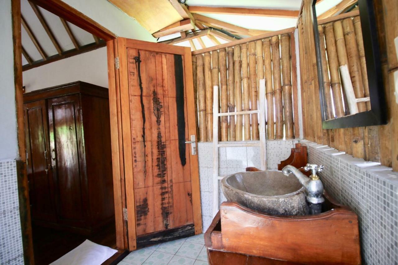 El Jardin De Shambala Hotel Gili Air Eksteriør billede